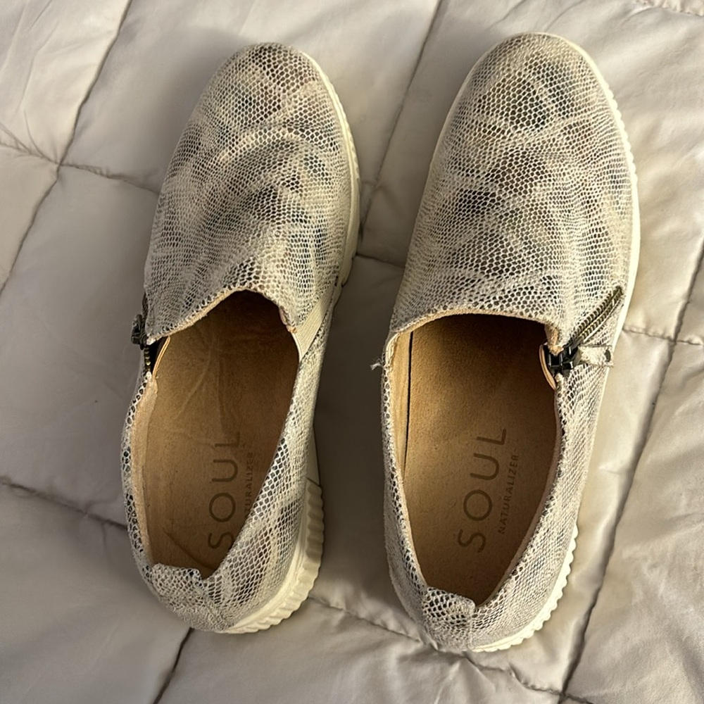 Naturalizer Sole shoes - Picture 2 of 5